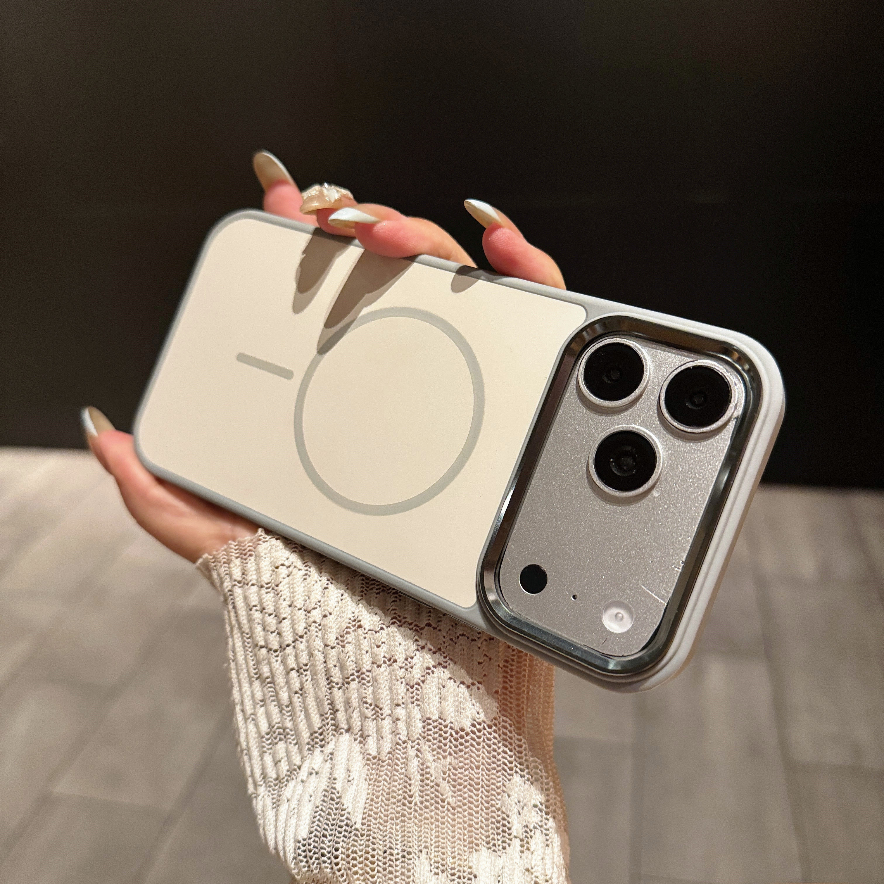 Skin Feel for Magsafe Magnetic - Metal Photo Panel 리뷰 및 가격